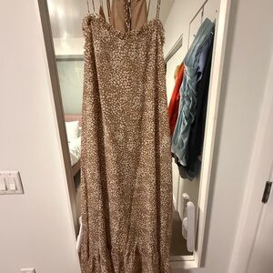 FLAWLESS Tan Floral Print Garment